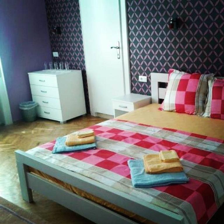 Family Top Rooms Bela Lada Sobe Novi Sad Exterior foto